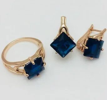 Серьги золото с синим камнем