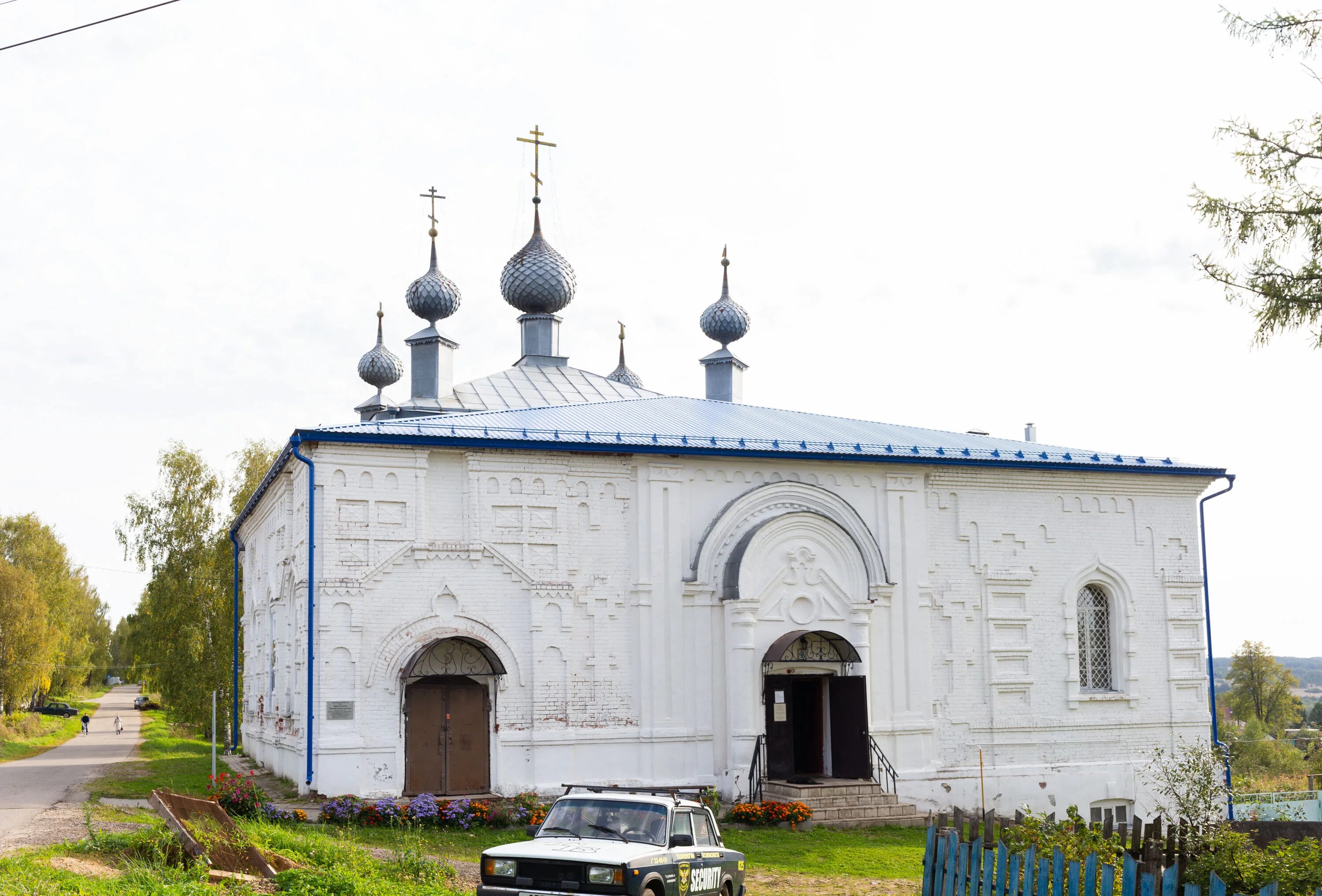 Храм в Сусанино Костромской области. Сусанино храм Покрова. Церковь Воскресения Христова (Сусанино). Сусанино храм Казанской Божьей матери. Погода в сусанино гатчинского района