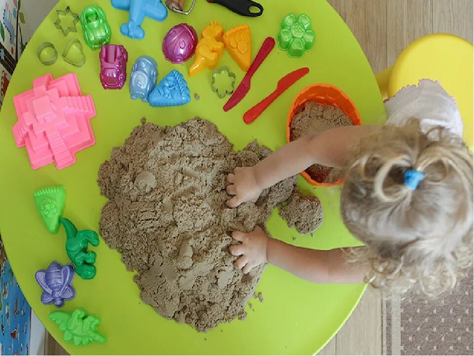 Игры с крупами для развития мелкой моторики. Песок мелкая моторика. Песочная терапия для моторики. Песок мелкая моторика. Песок мелкая моторика.