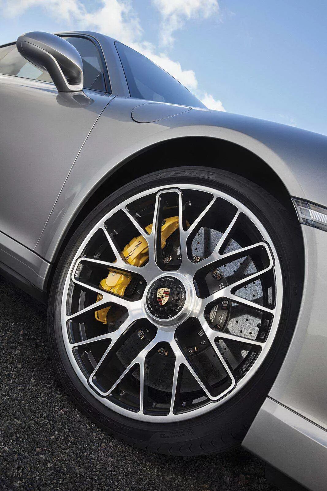 Диски порше. Порше 911 турбо с. porsche 911 turbo. порше 911 колеса. колеса porsche 911 turbo s.