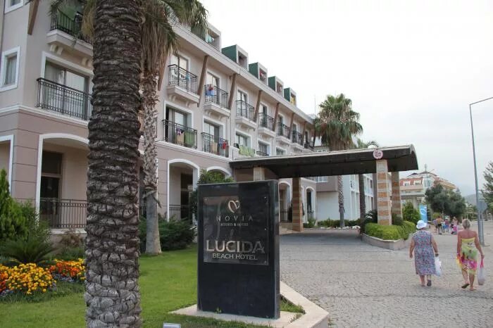 Отель люсида бич чамьюва. Lucida Beach Hotel 5. Люсида Бич отель Турция Чамьюва. Lucida Beach 5* (Чамьюва). Луцидия Бич Кемер.