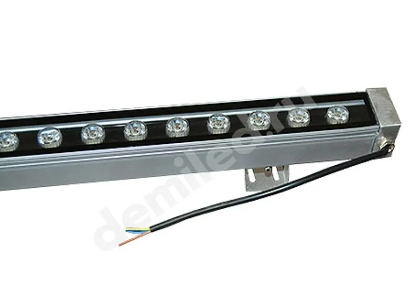 Прожектор 24 вольт. Светодиодный линейный фасадный светильник LFS-24w 220v RGB DMX 46x46x1000мм. Светодиодный линейный фасадный светильник LFS-24w 220v RGB 4. Прожектор линейный 24w. Светильник светодиодный уличный накладной ip65 24w.