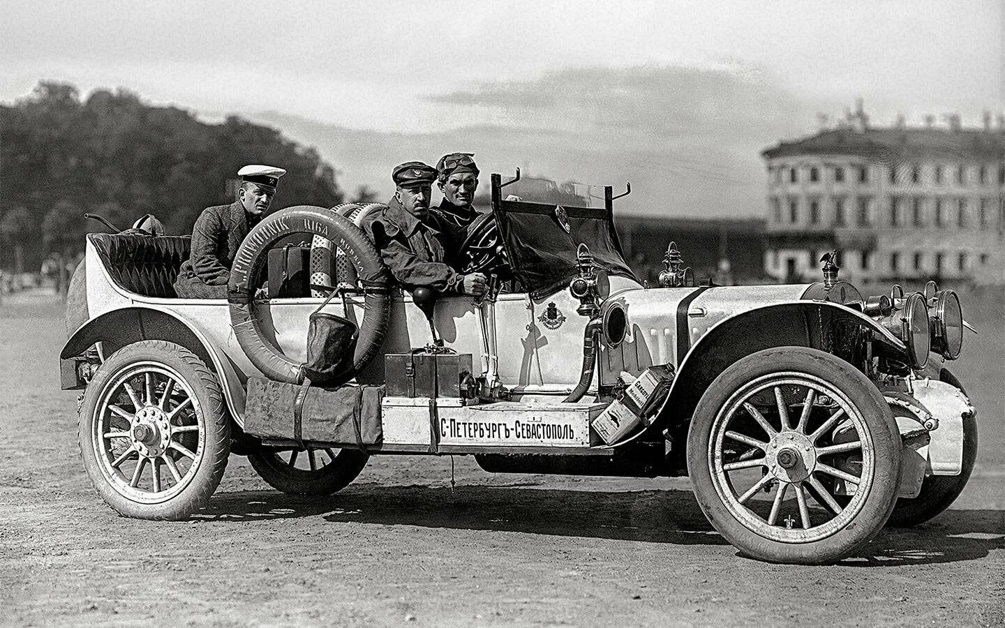 Первый автомобиль в москве. Руссо-Балт с-24/30. Автомобиль Руссо-Балт 1909. Автомобиль Руссо-Балт 1911 г. Руссо-Балт с24/30», 1910г..