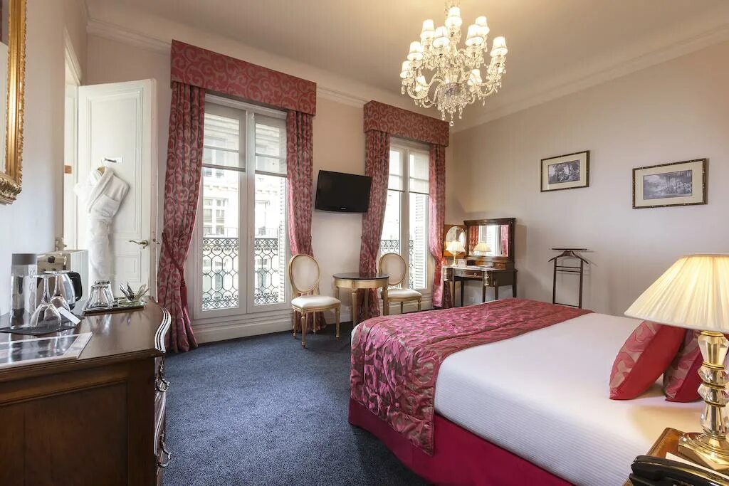 Hotel Claridge Paris. Париж отель конвансьен. Отель в Париже Paris France Hotel. Отель бирон Париж интерьер. Нужен номер франции