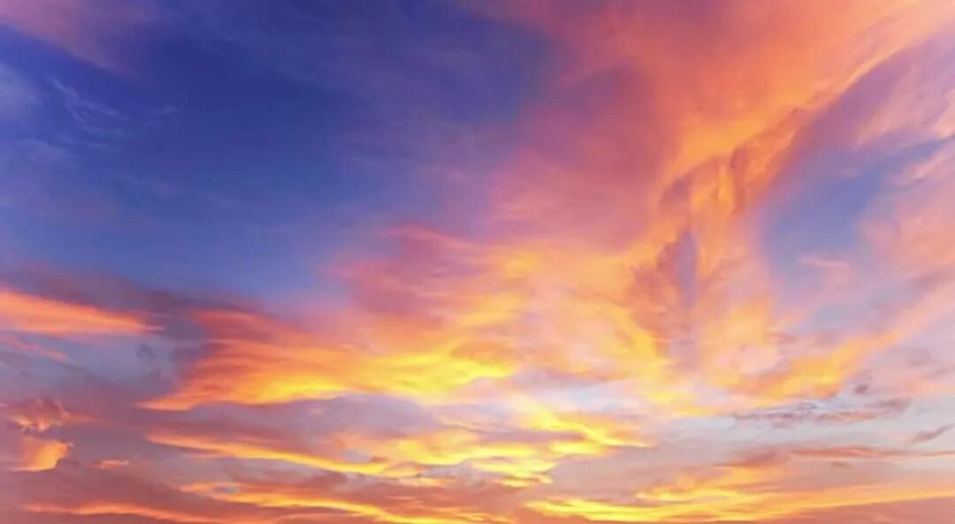 оранжевое небо 4k. небо закат. оранжевые облака. закатное небо. песня оранжевые облака.