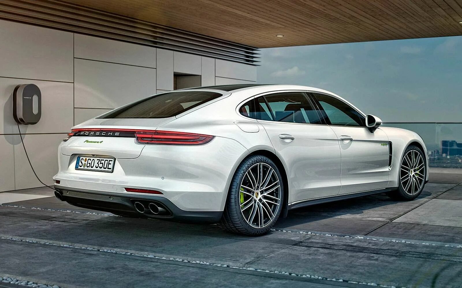 Panamera e hybrid. Panamera 4 e-Hybrid. Porsche Panamera 4. Porsche Panamera 4, 2017. Porsche Panamera 2020.