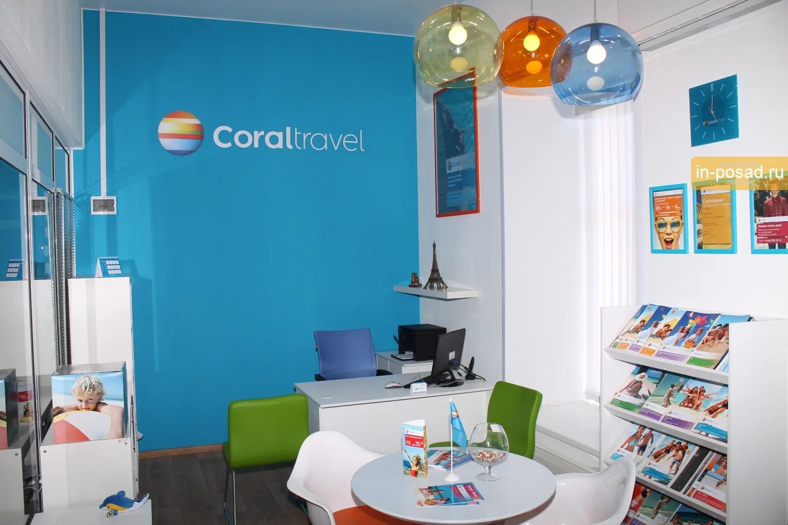 Coral service. Туроператоры Красноярска Coral Travel. Coral Travel Кемерово. Туристическое агентство Корал Тревел. Офис турагентства.