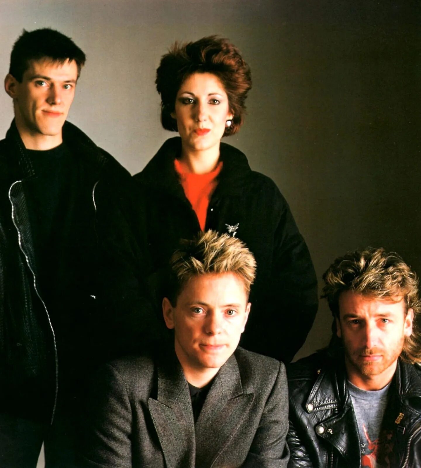 New order org. Вокалист new order. new order рок-группа. new order группа в молодости. new order joy division.