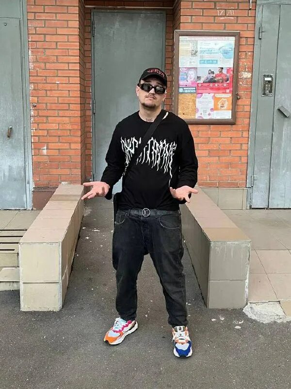 молодой калуга биография. молодой калуга биография. молодой калуга биография. зубов денис юрьевич калуга. пресс секретарь калужского отделения молодая гвардия.