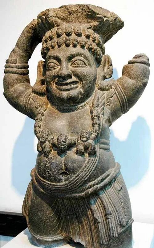Якши. Статуя якши. Якшини апсара. Якши в буддизме. Якшини статуя древняя индия.