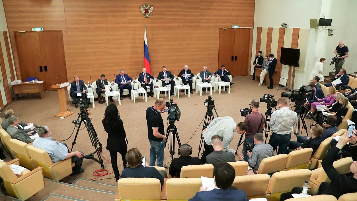 Парламентские слушания. Парламентские слушания. Парламентские новости. Депутаты госдумы 2023. Парламентские слушания налоговая реформа.