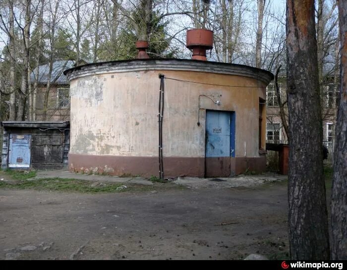 Погода в большой ижоре. Станция большая Ижора. Большая Ижора Ленинградская область. ЖД станция большая Ижора. Станция большая Ижора здание.