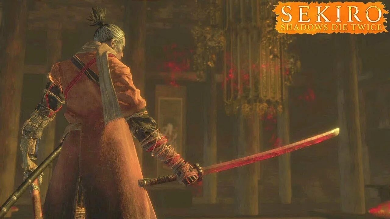 Секиро многоножка. Sekiro клинок бессмертных. Sekori с клинком бессмертных. Sekiro Shadows die twice клинок бессмертных. Меч Бессмертный Секиро.