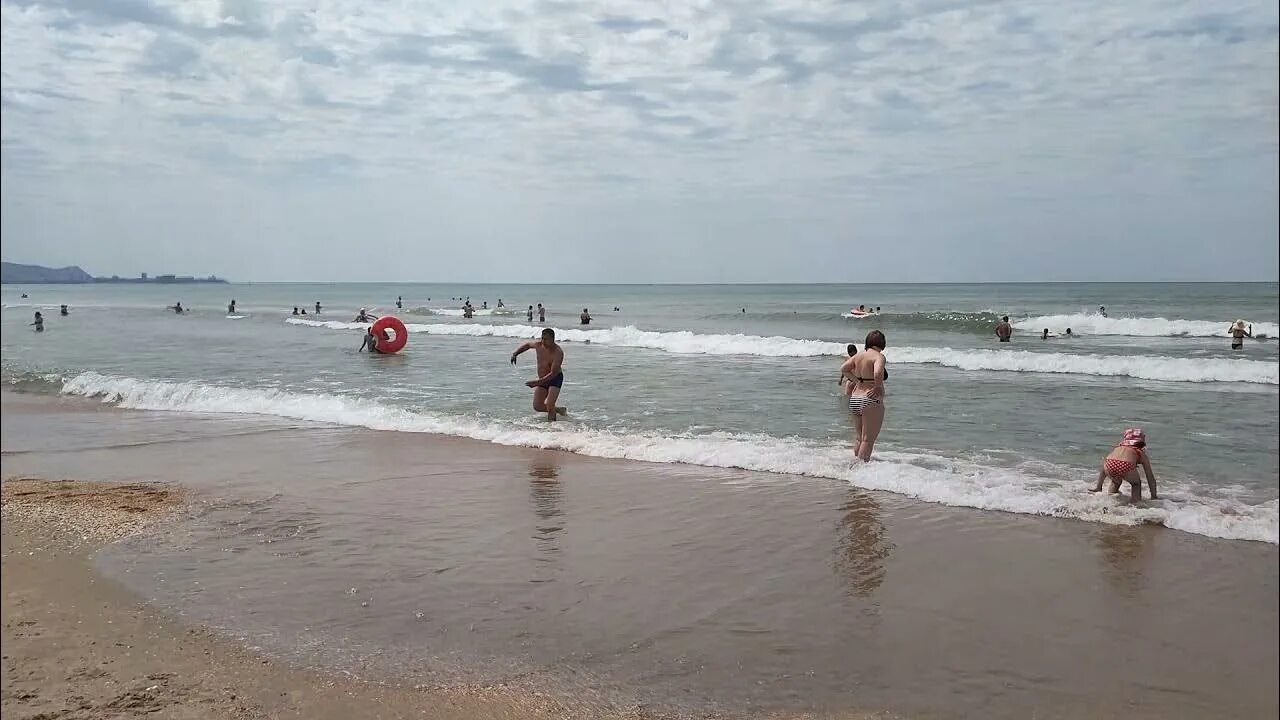 Пляж витязево в анапе. Пляж анапа 2007. Анапа в мае. Пляж анапа 2024. Анапа витязево 2021.