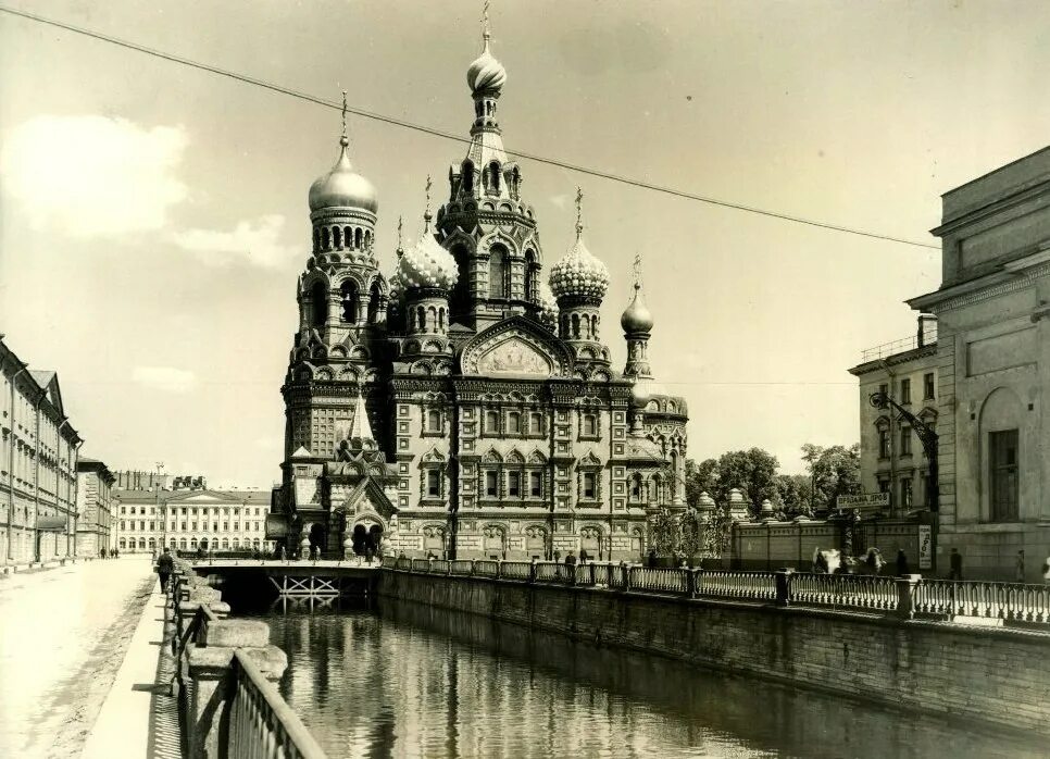 Архитектор спаса на крови в петербурге. Храм Спаса-на-крови Санкт-Петербург. Храм спа́са на крови́ в Санкт-Петербурге. Храм Спаса-на-крови Санкт-Петербург история. Храм Спаса на крови Санкт Петербург век.