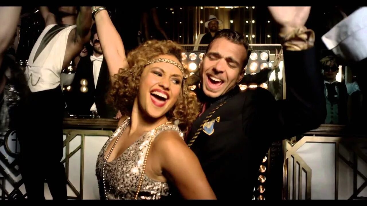 Fergie little party never. Гэтсби ферджи. fergie a little party. fergie a little party never killed nobody. goonrock, q-tip.
