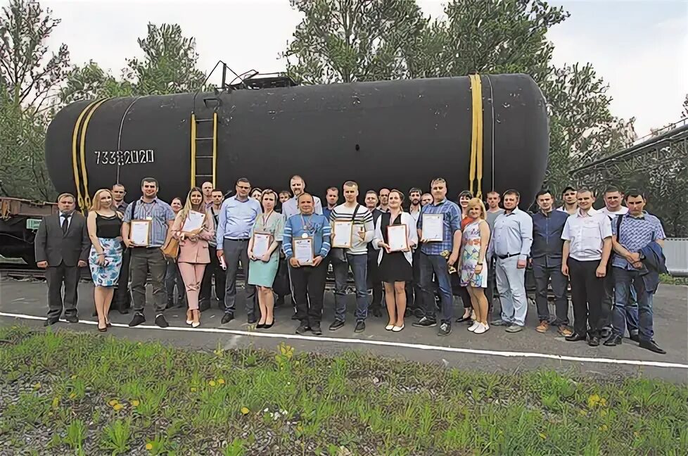 Вагонное депо санкт-петербург сортировочный витебский. Тэп70бс в депо узбекистан. Депо сортировочная санкт петербург. Вагонное депо санкт-петербург сортировочный витебский. Санкт петербург сортировочный витебский.