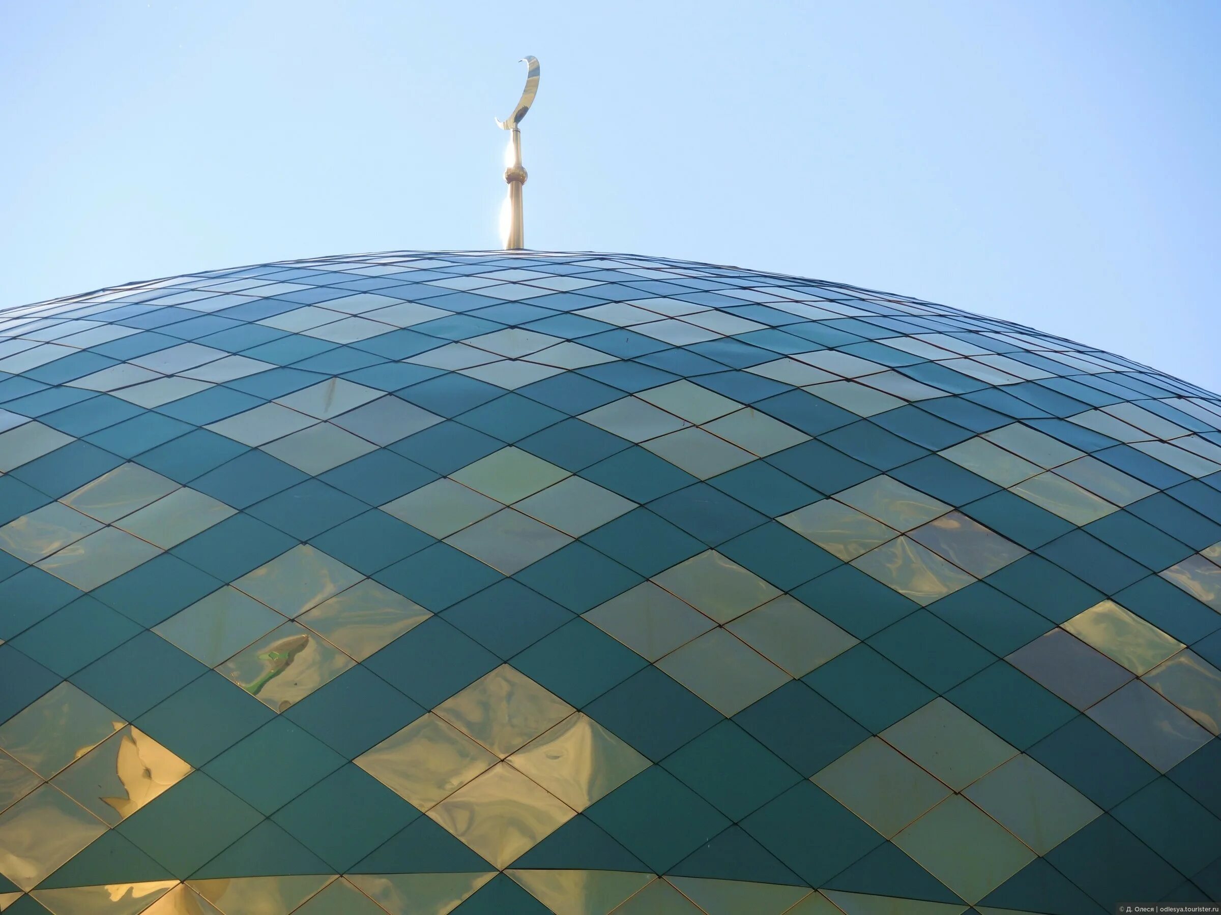 2 купола. Инструменты обсерватории. Купол 2. Купол 2. Epcot planter.