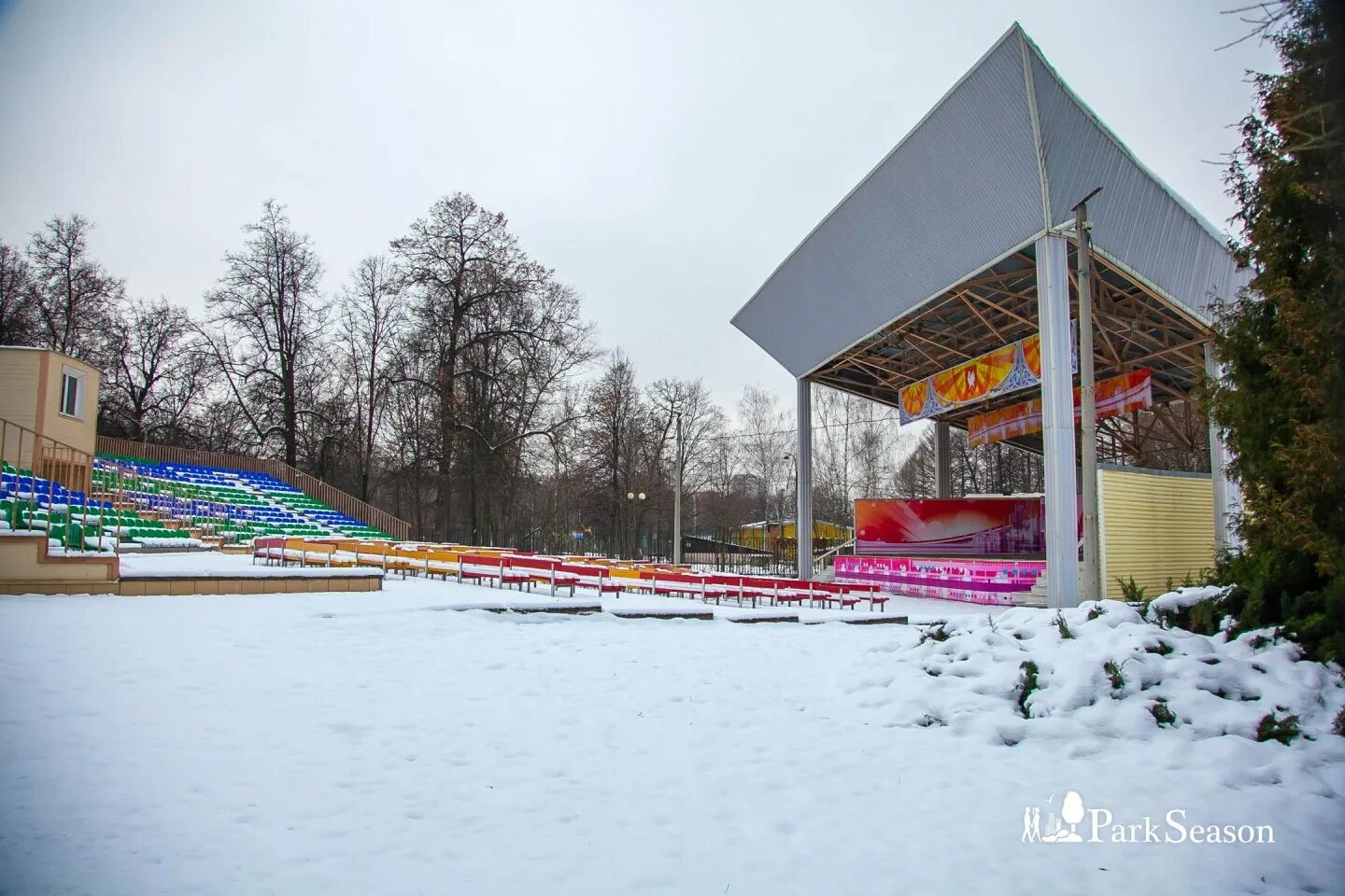 Парки эстрада. Эстрада Солнечная Измайловский парк. Измайловский парк сцена Солнечная эстрада. Эстрада парк Сокольники. Парк «Измайловский» эстрада.