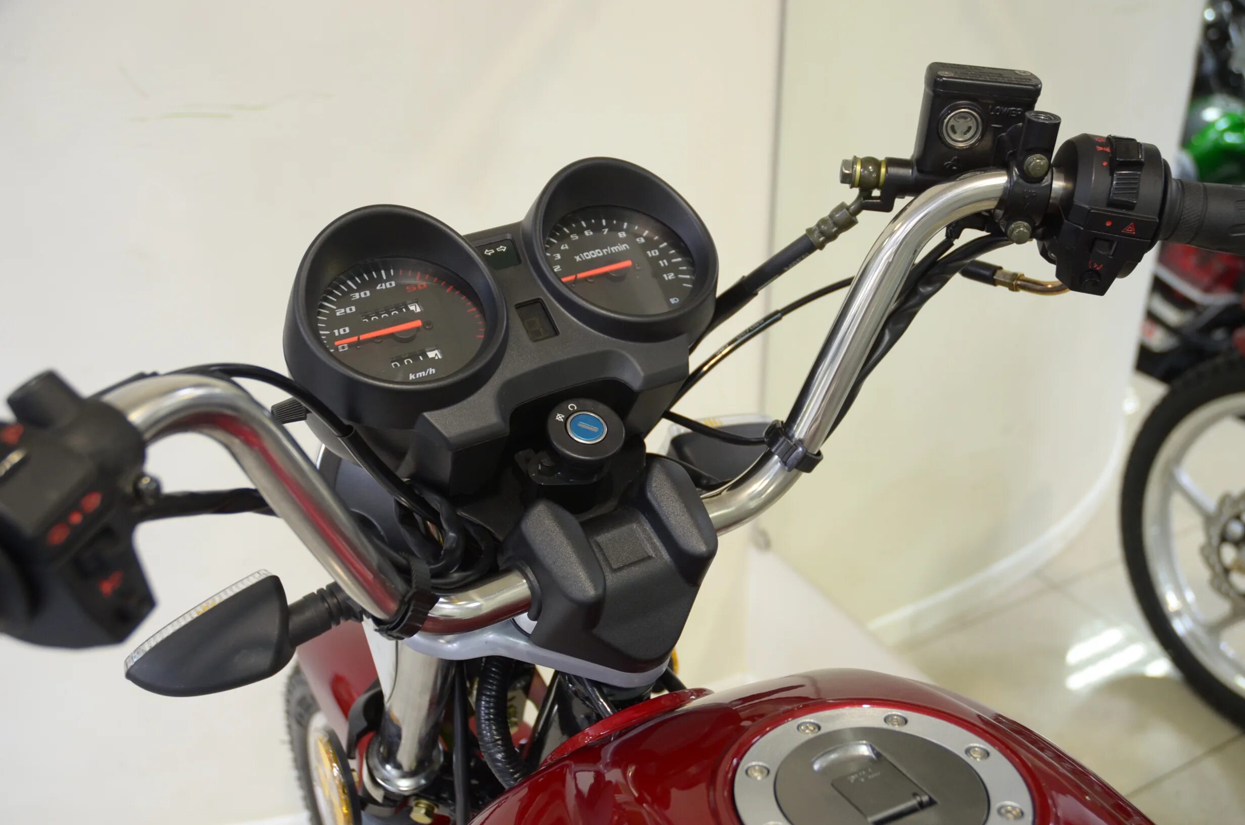 Мопед scout 11 lm48 d a. Мопед scout 110. мопед 50cc альфа скаут r17. альфа скаут 110. резинки для мопеда альфа скаут.
