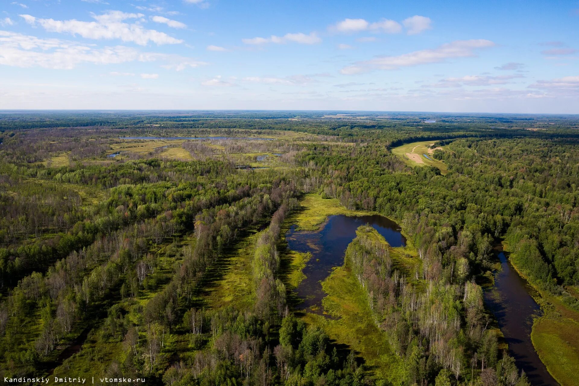 Рельеф восточно сибирской тайги. Заповедник западной сибири на высоте 1200 м. Заповедник западной сибири на высоте 1200 м. «плато путорана» (путоранский заповедник);. Таежные просторы западной сибири.