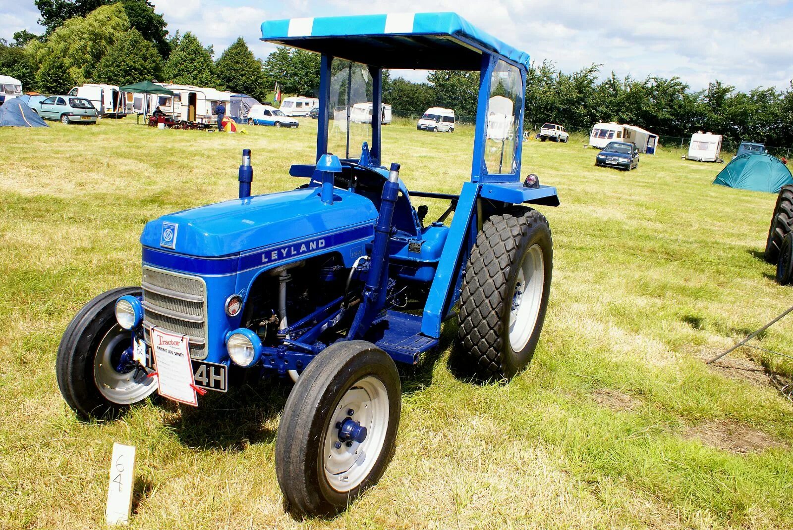 Austin Leyland трактор. Leyland Landtrain. BMC 1.5 Leyland 1500 дизель. BMC Mini tractor. Тракторный маи
