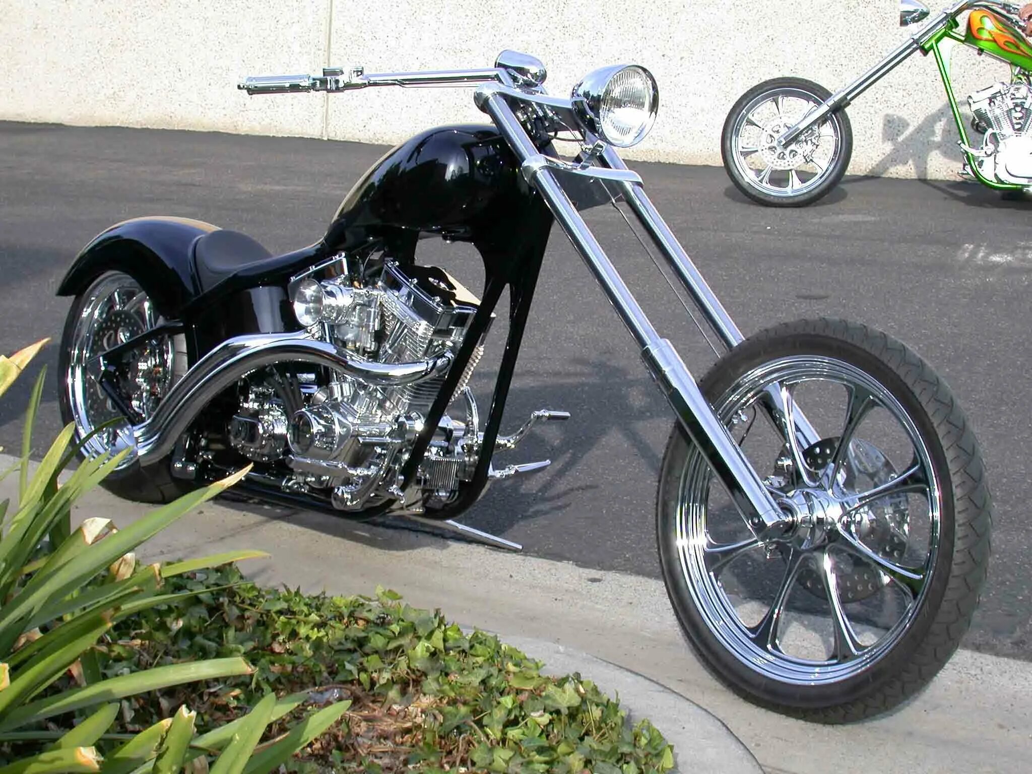 Классический чоппер харлей дэвидсон. Мотоциклы orange county choppers. Чоппер мотоцикл классический. Чоппер мотоцикл. Энфилд мотоцикл чопер.