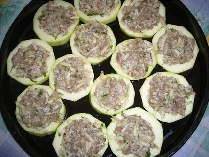 Кабачки картошка фарш на сковороде