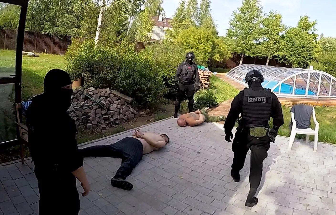 Омон собр фсб. Осн гром фскн. Спецназ омон собр фсб. Оперативник омон. Группа захвата гбр.