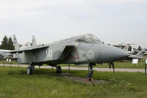 Як 141 сверхзвуковой