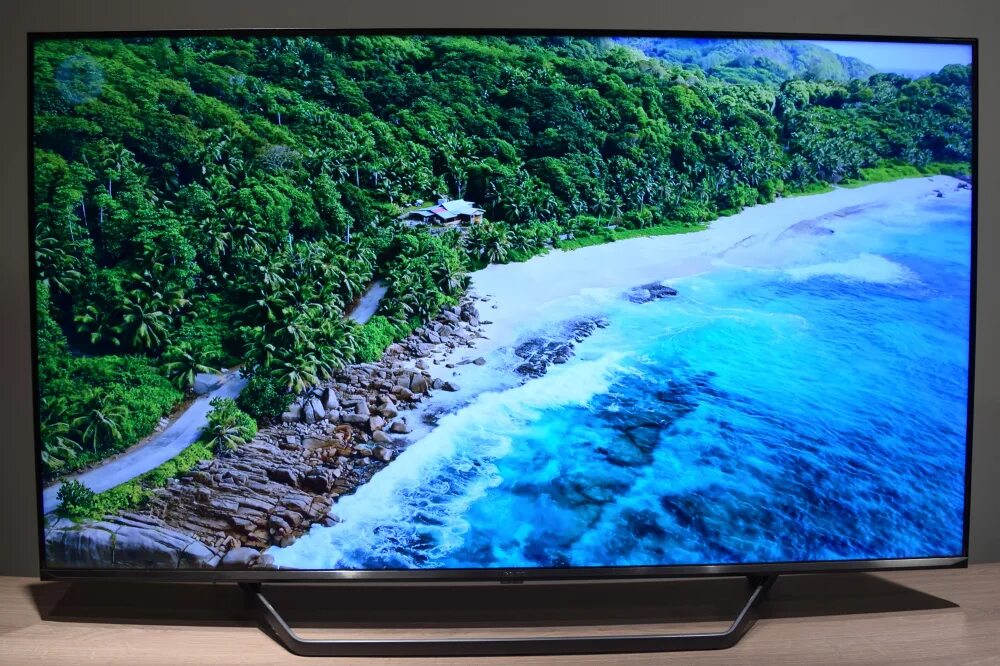 Hisense 55u7qf. Hisense 55u7qf 2020 led, HDR. 55" Телевизор Hisense 55u7qf.