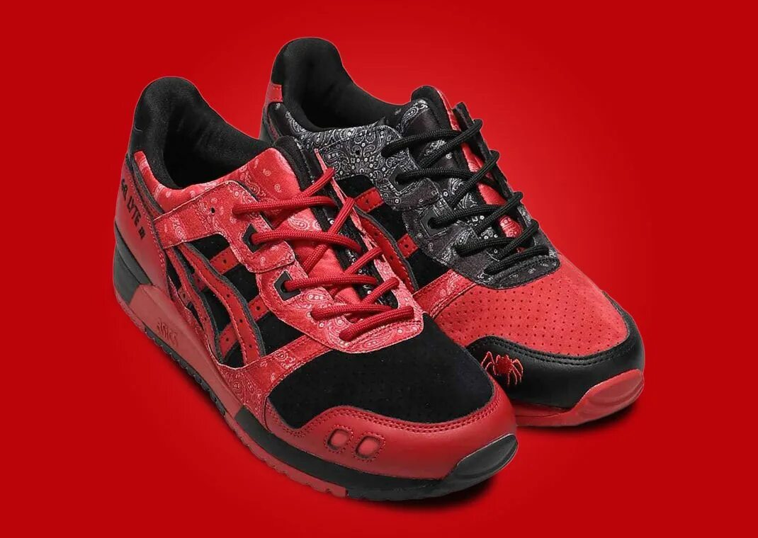 Asics красные. Asics красные