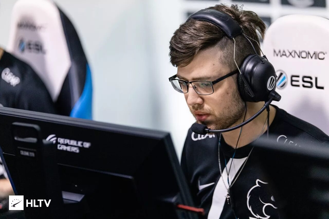 Csgo player