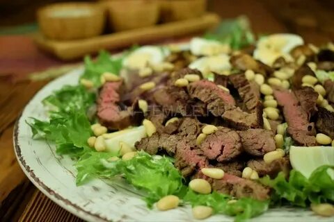 Говядина с грецкими орехами