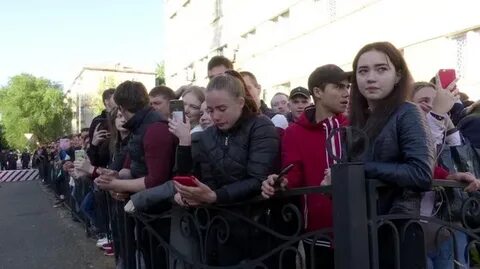 Проводила 18