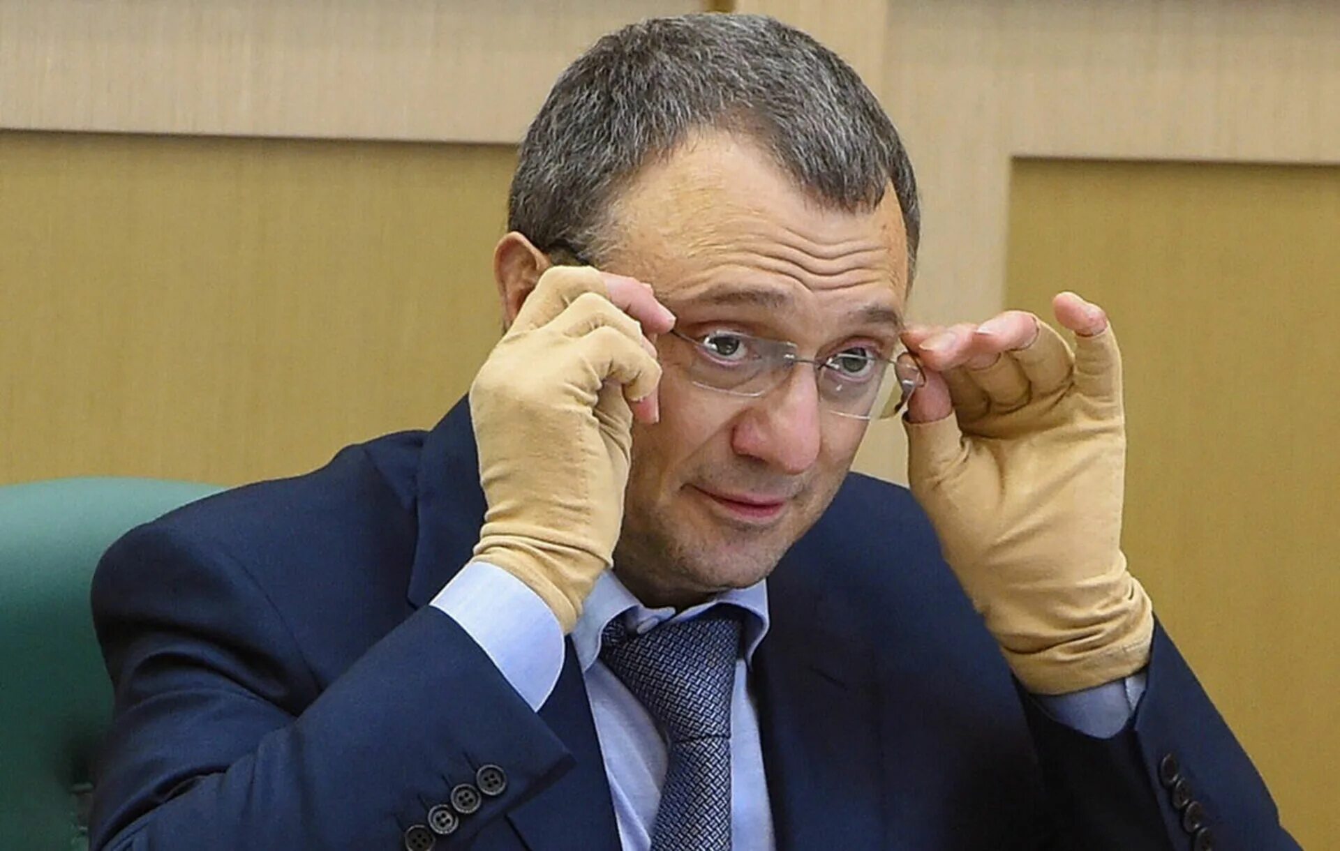 Керимов какая национальность. Сулейман керимов. сулеймана керимова. керимов олигарх. сулейман керимов и канделаки.