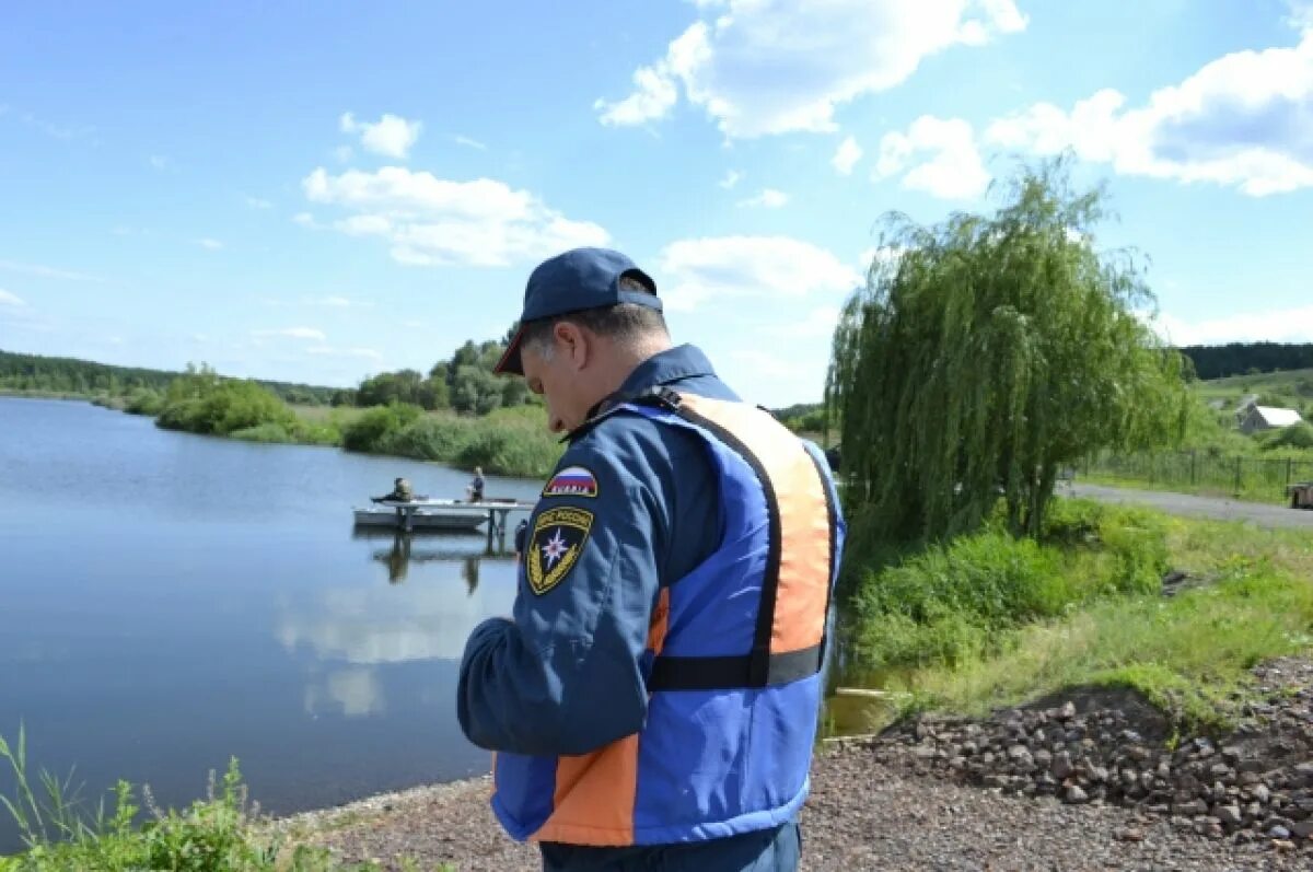 Мальчик утонул казань. 11. Купание в реке. Утонувшие парни подростки. Мальчик утонул казань.