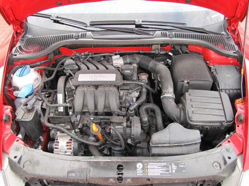 1.6 MPI мотор Octavia.