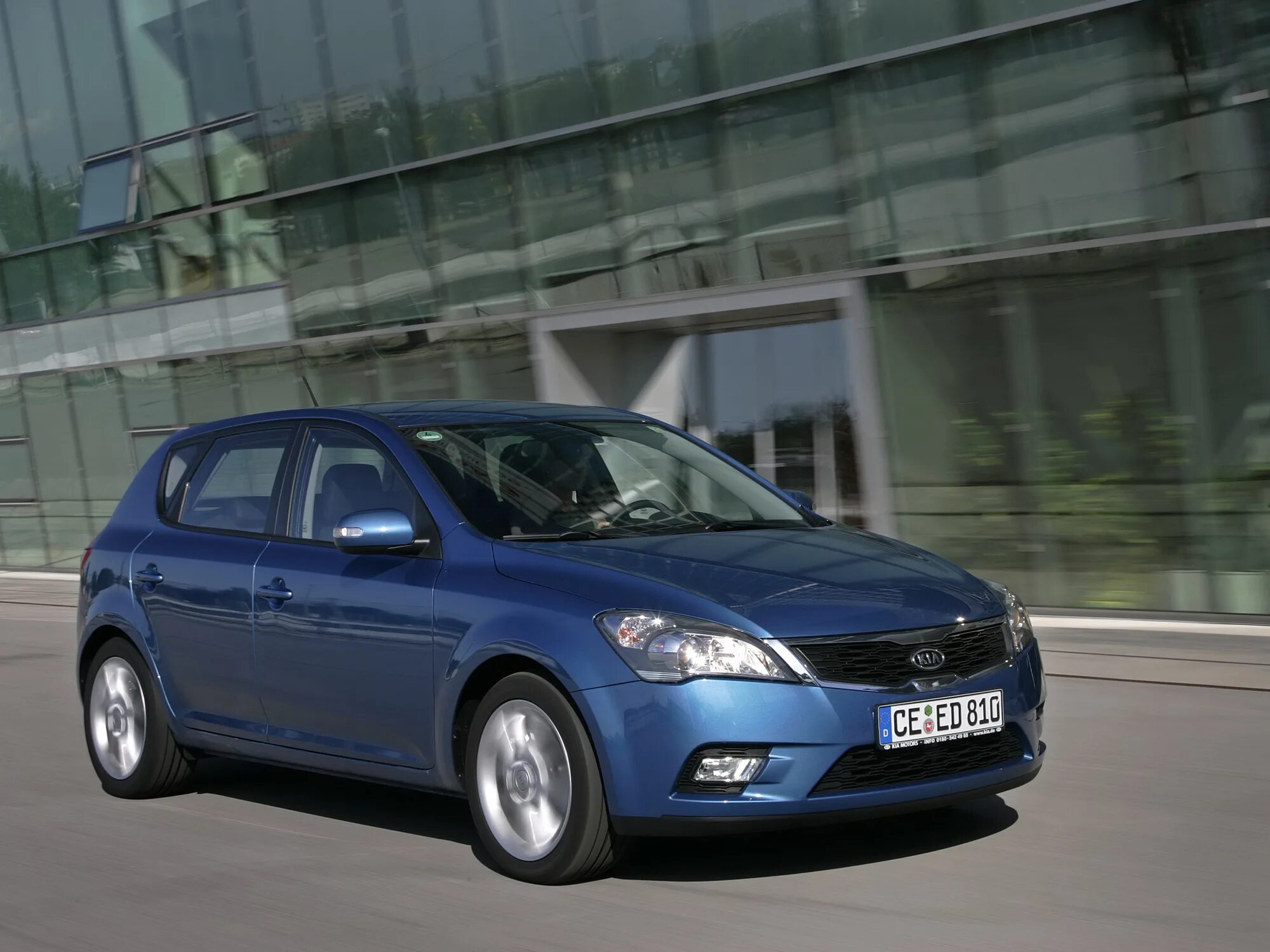 Kia Ceed 2010. Кия СИД 1 поколения. Kia Ceed 1 пок. Киа СИД 2010 хэтчбек. Киа сид хэтчбек рестайлинг