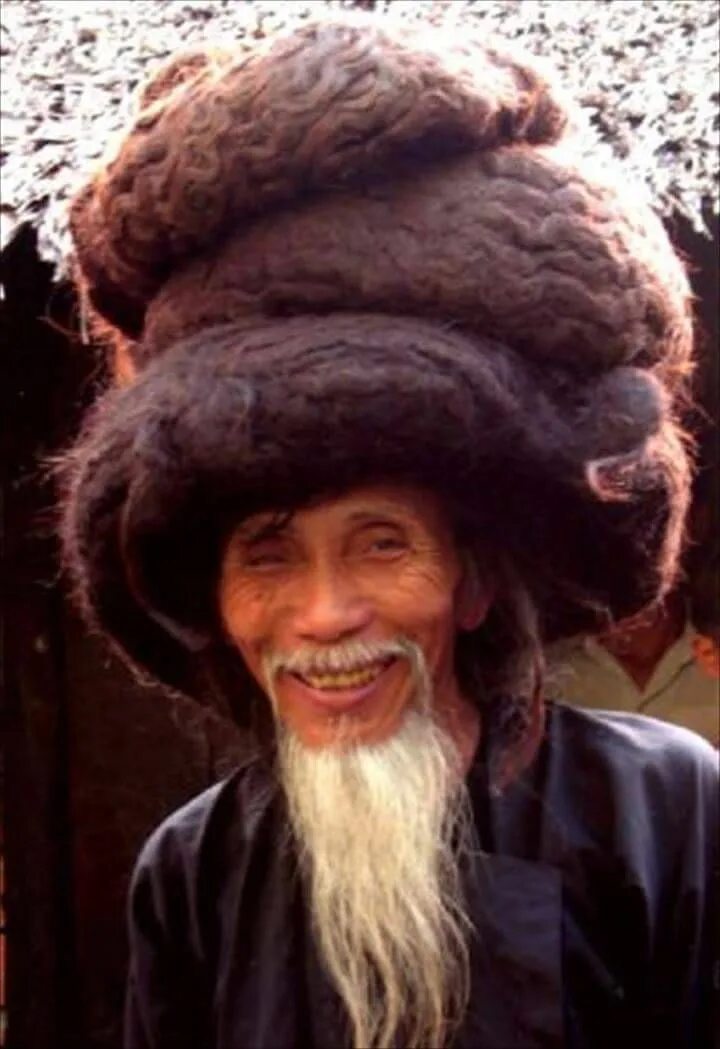 Ван хай. Тран Ван Хэй тран Ван Хэй (Tran van. Самые длинные волосы у мужчин. Самые длинные мужские волосы в мире.