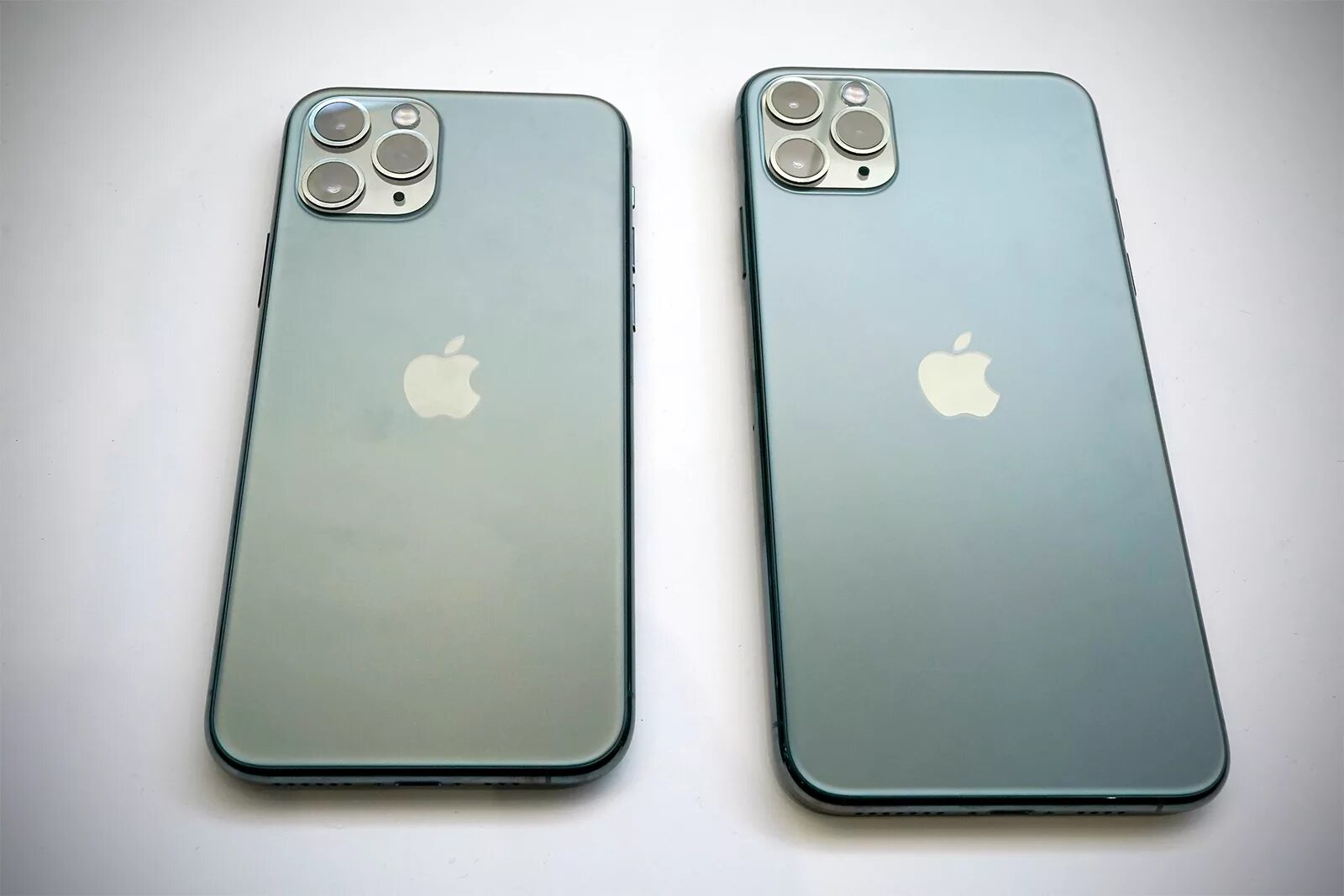Айфон 11 дата выпуска. Iphone 11 pro и pro max. Iphone 12 pro max. Ипоне 11. Iphone 11 colors.