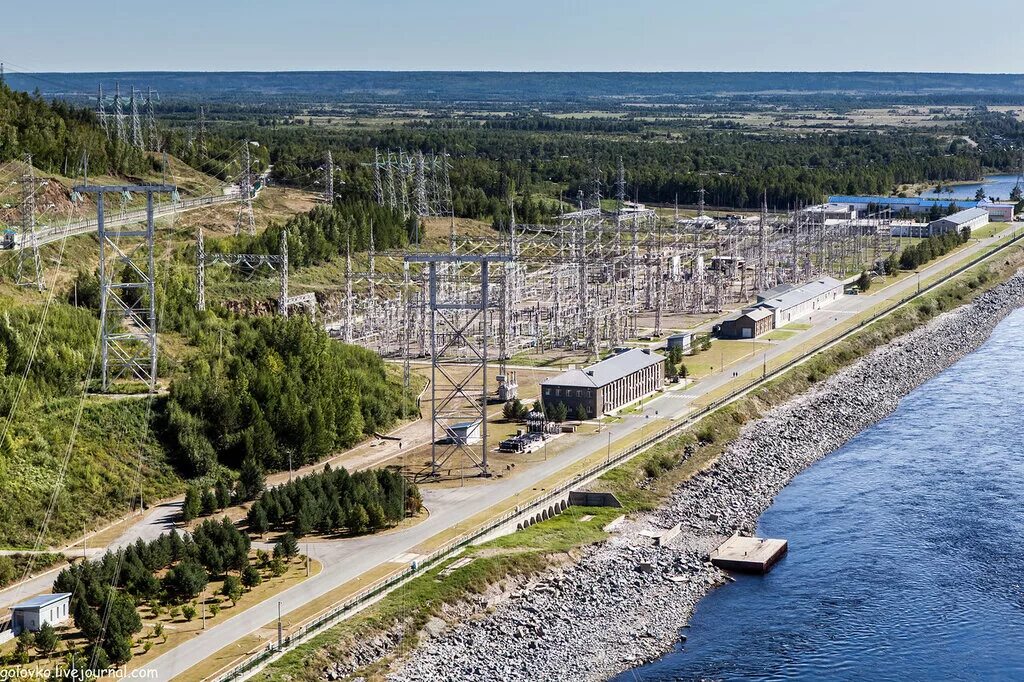 Достопримечательности города зея. Город зея зимой. Зима в городе зея амурская область. Работа в городе зея. Зея.