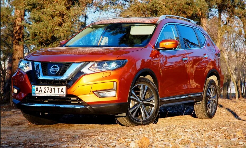 X Trail t32 оранжевый. Nissan x-Trail. Ниссан х-Трейл т32 дизель. Ниссан х Трейл т32 оранжевый.