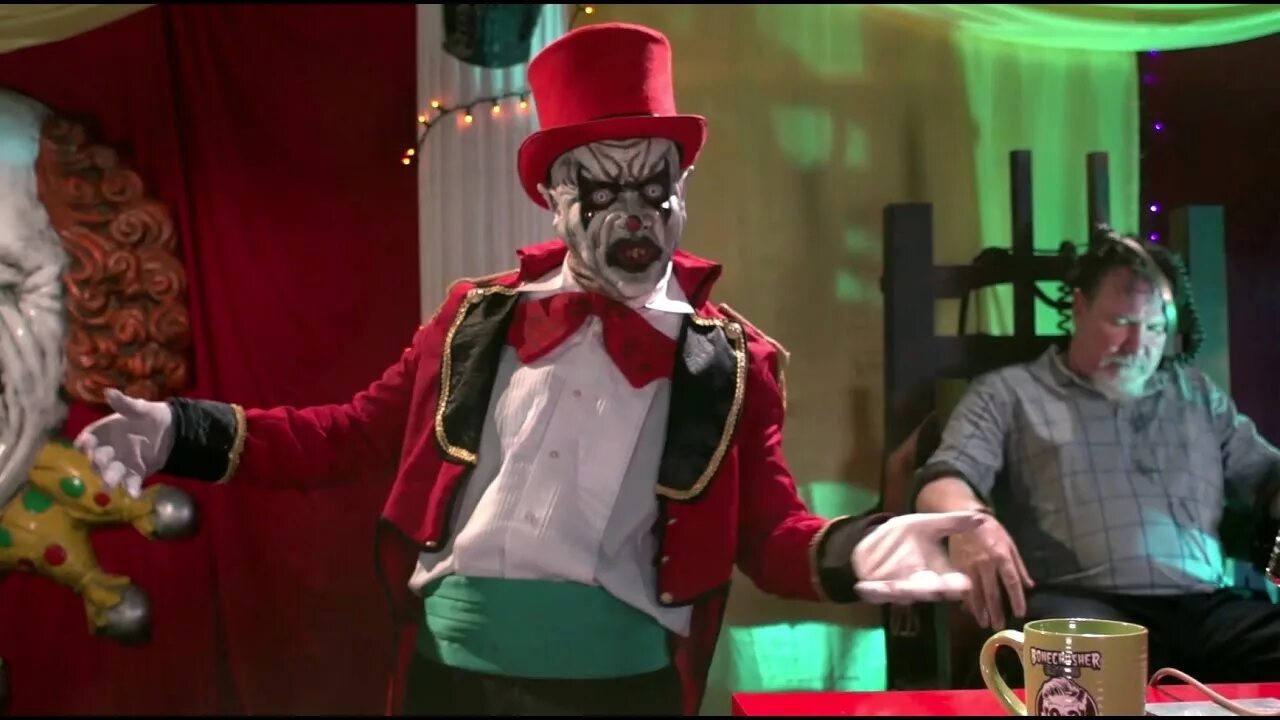 Larry wow the circus look a clown
