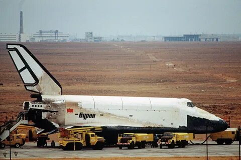 Сколько полетов совершил беспилотный космический корабль буран