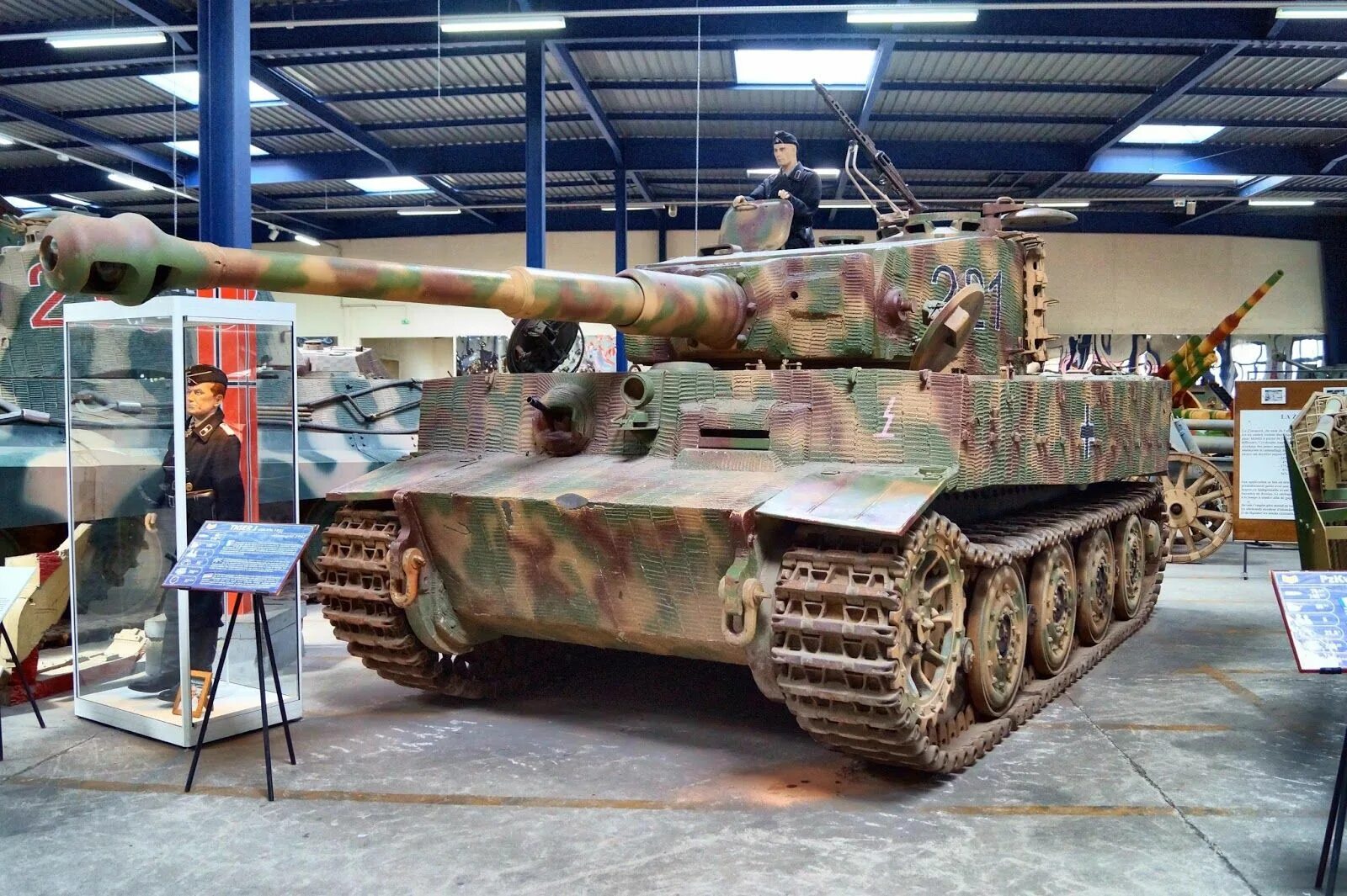 Panzerkampfwagen vi Ausf. E, «тигр». Panzerkampfwagen vi Ausf. H1, «тигр». Panzerkampfwagen vi Ausf.h — e, «тигр». Тигр 1 Ausf e. Vi ausf