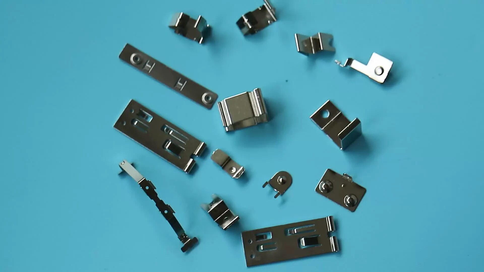 Фиксатор для плат. 804. 54мм. Защелка платы. Кронштейн видеокарты лоу профиль.