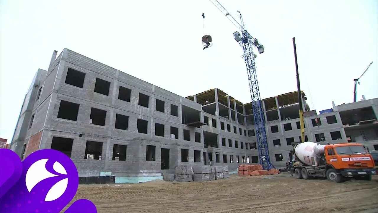 Новый уренгой строительный фото. Удсд строительство новый уренгой. Строительные новый уренгой. Микрорайон радужный новый уренгой. Магазин стройдом.