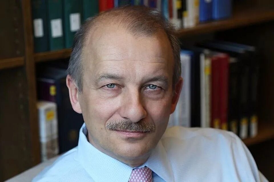 Последние выступления алексашенко. Сергей владимирович алексашенко. сергей алексашенко экономист. сергей алексашенко фото. сергей алексашенко в молодости.