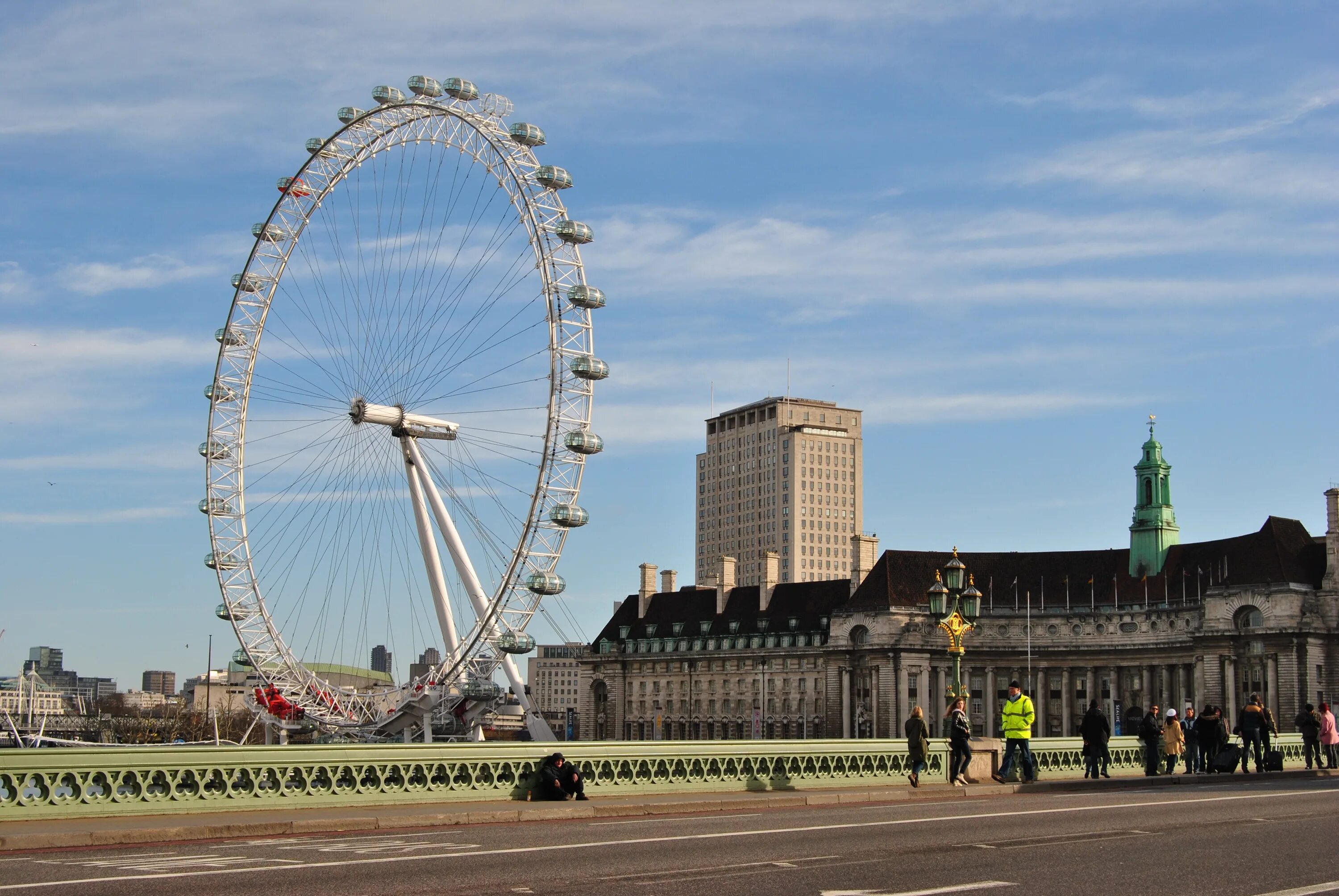 Развлечения в лондоне. Лондонский глаз London Eye. Достопримечательности Лондона «Лондонский глаз» (London Eye). Колесо обозрения в Лондоне. Колесо обозрения на Темзе в Лондоне.